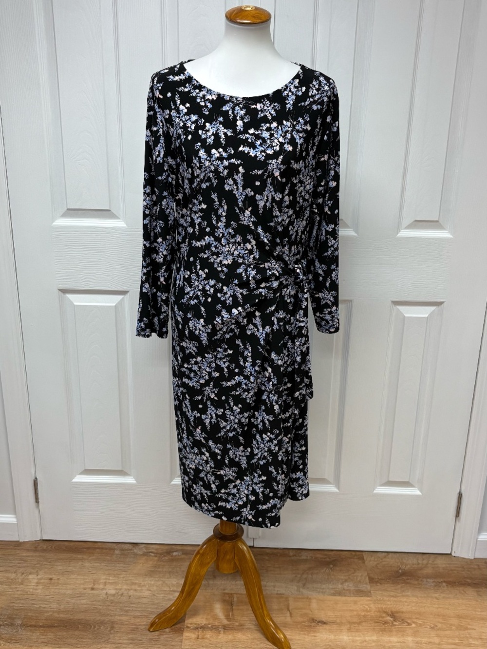 Kasper Women Faux Wrap Long Sleeve Dress - Size XL.